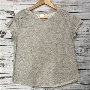 H&M Short Sleeve polka dots T-Shirt in Black‎ and Cream Sz. M